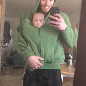 Meet your Posher, Ashton